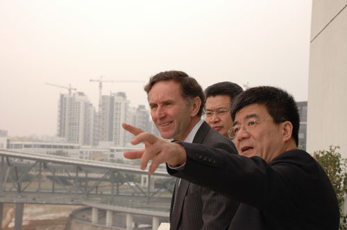 汇丰集团董事长_汇丰集团图片