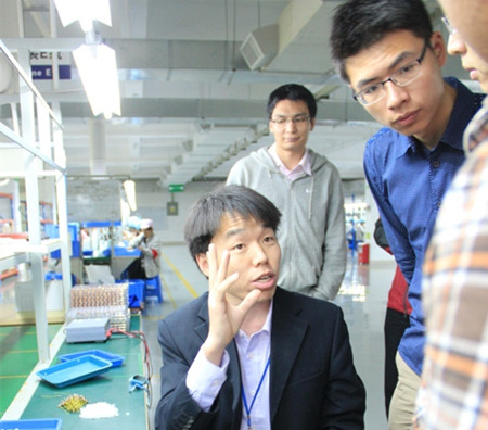 济发展改革学会代表走访卓力能电子有限公司