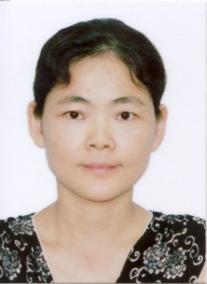 卢 菲